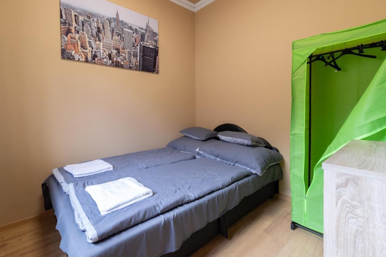 Ivanhoe Apartman Apartment Nyírbátor Екстериор снимка