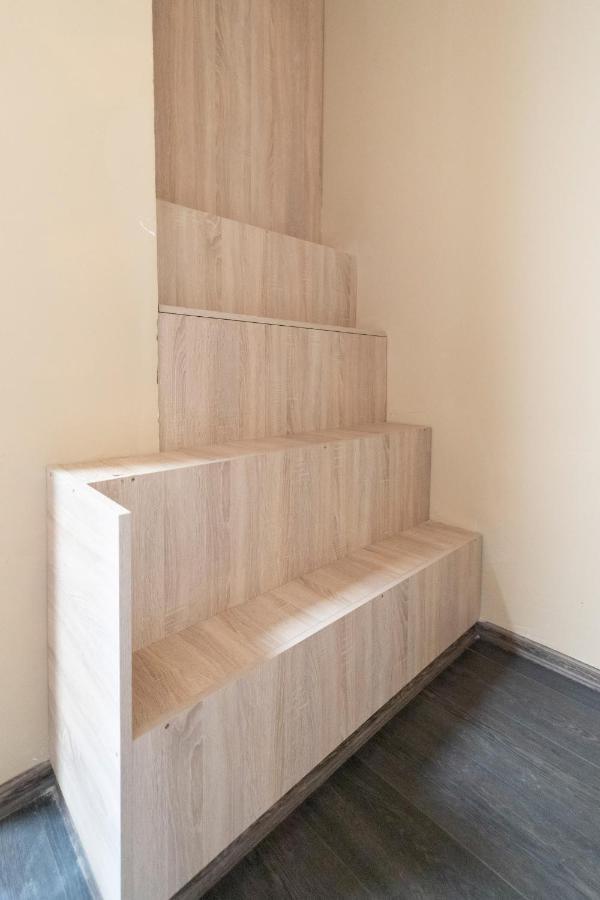 Ivanhoe Apartman Apartment Nyírbátor Екстериор снимка