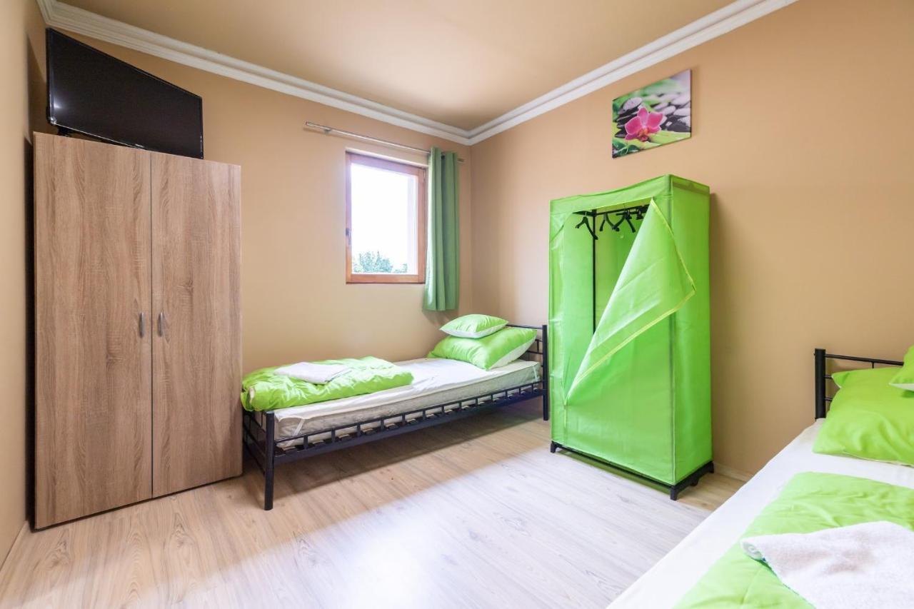 Ivanhoe Apartman Apartment Nyírbátor Екстериор снимка